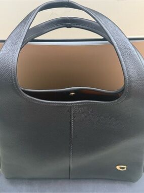 Coach Lana Shoulder Bag Black Leather Brass CM544 Large Tote $495 Retail